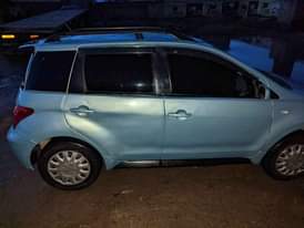 A picture of TOYOTA IST