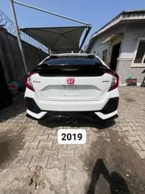 A picture of Kelly Automobiles TOKUNBO HONDA CIVIC SE YEARS 2019 PRICE 22.5