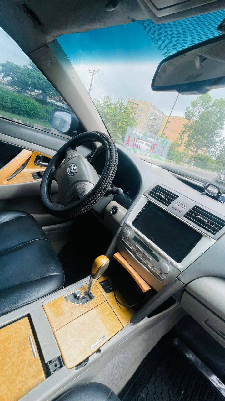 A picture of Toyota Camry XLE 2008