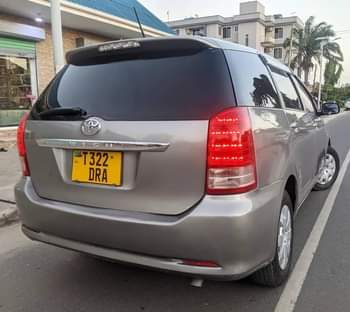 A picture of Toyota wish