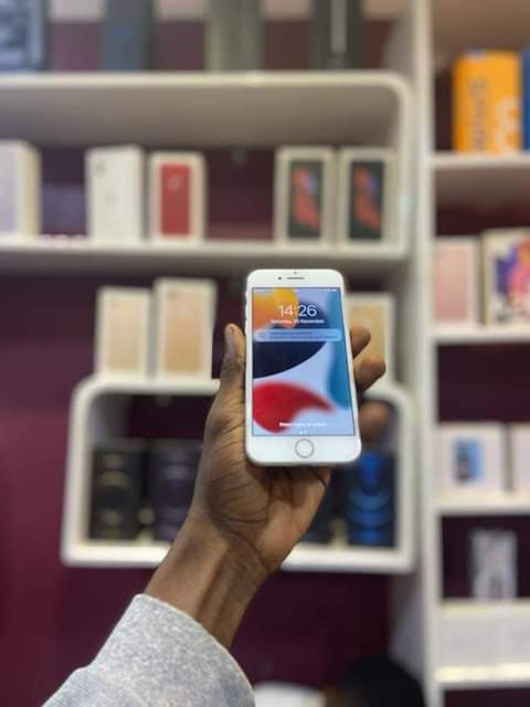 A picture of Iphone 7