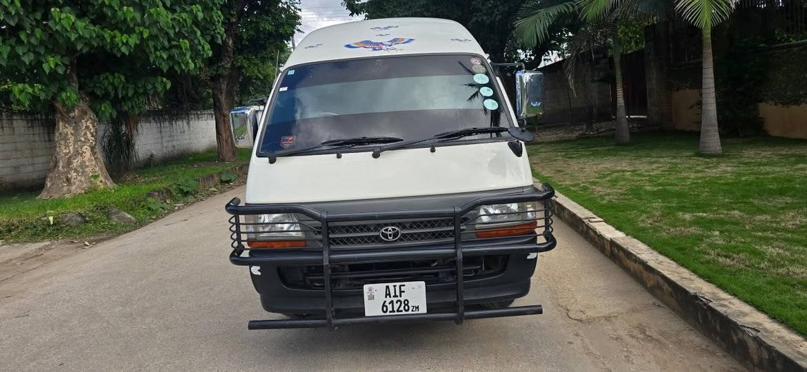 used toyota hiace