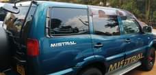 A picture of Nissan Mistral