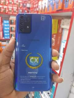 A picture of SAMSUNG A52