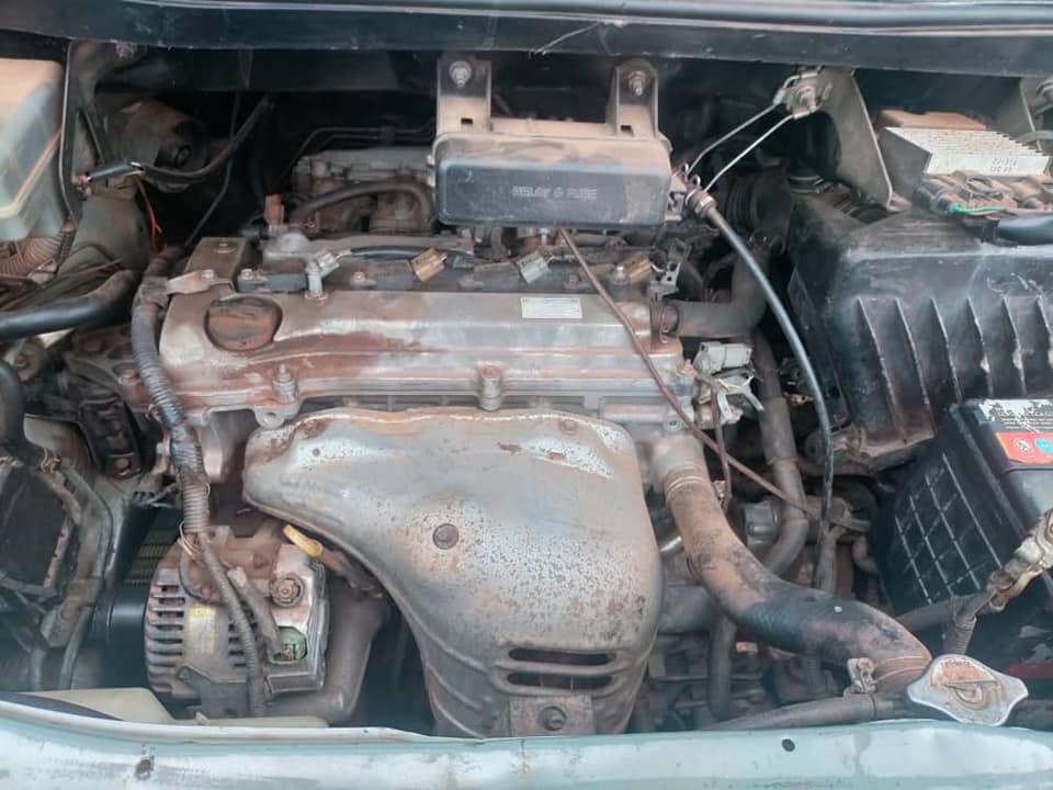 A picture of Toyota noah