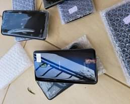A picture of SHARP AQOUS ZERO 2. JAPAN USED 256GB.8GBRAM