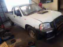 used nissan hardbody