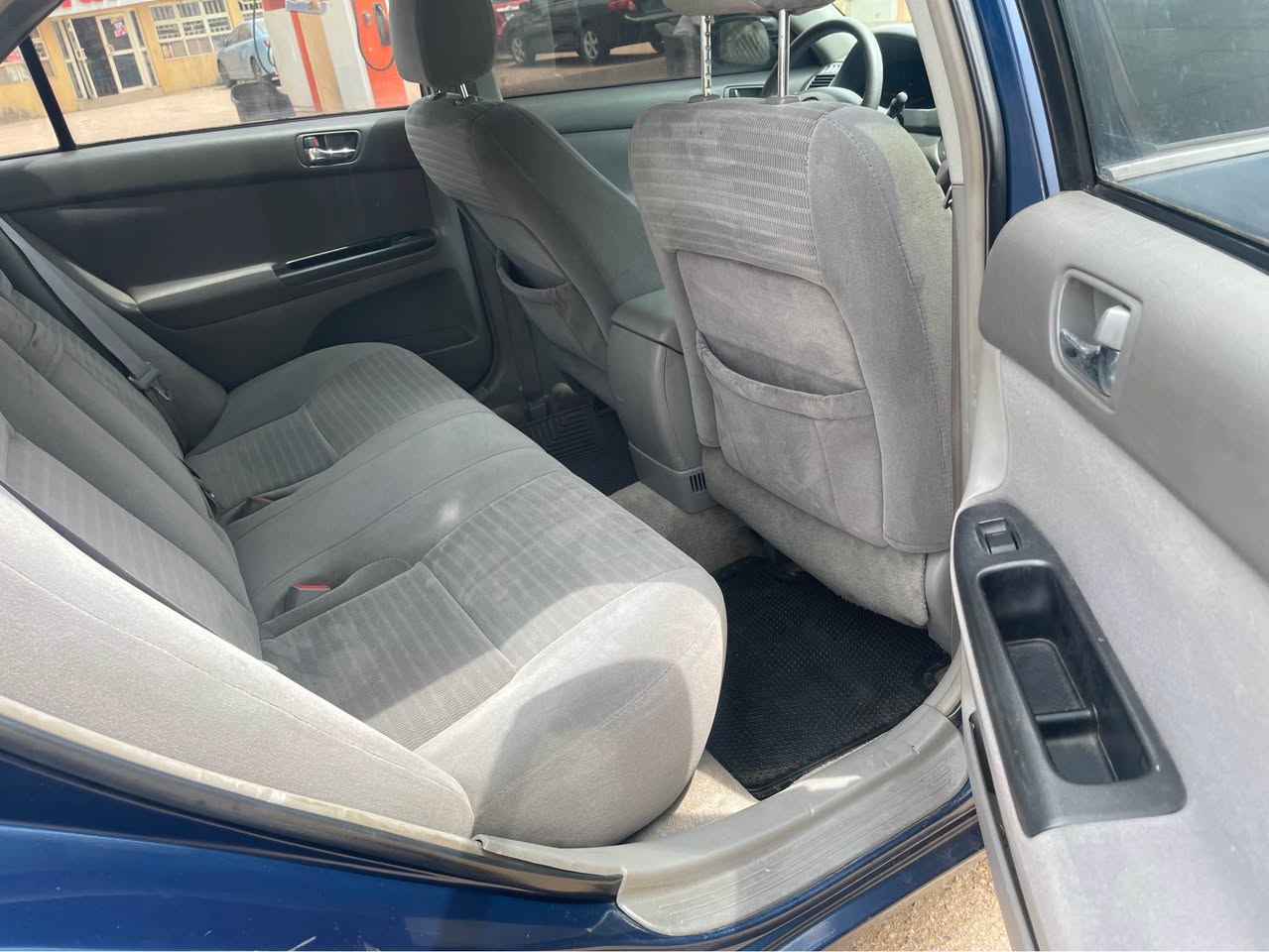 A picture of Distress sales Toyota Camry 2005