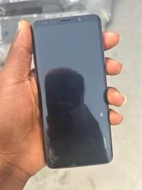 A picture of Samsong S9