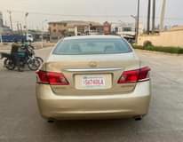 A picture of Lexus es350