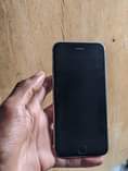 A picture of I PHONE 6 PLAIN