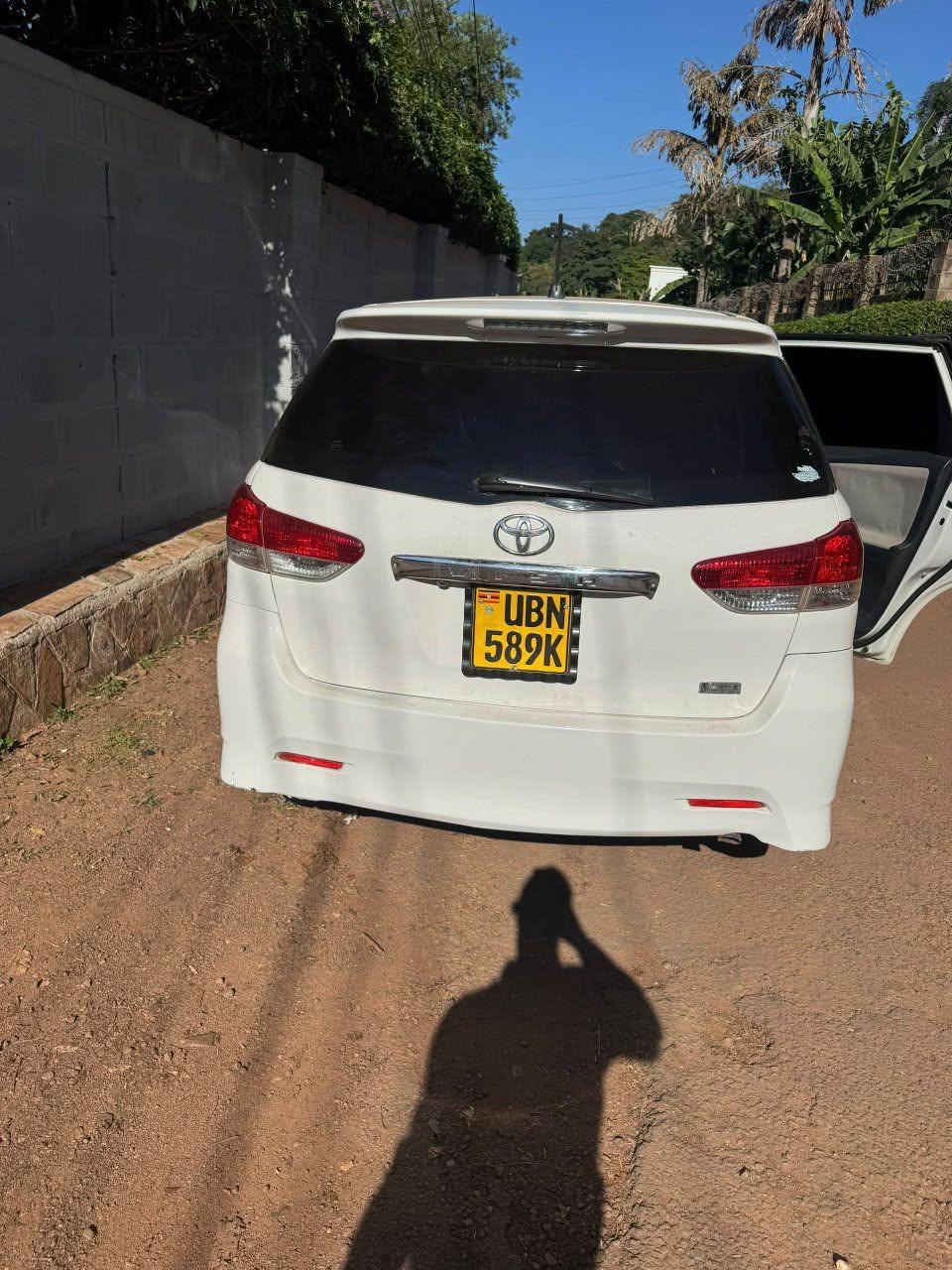 A picture of Toyota wish new model