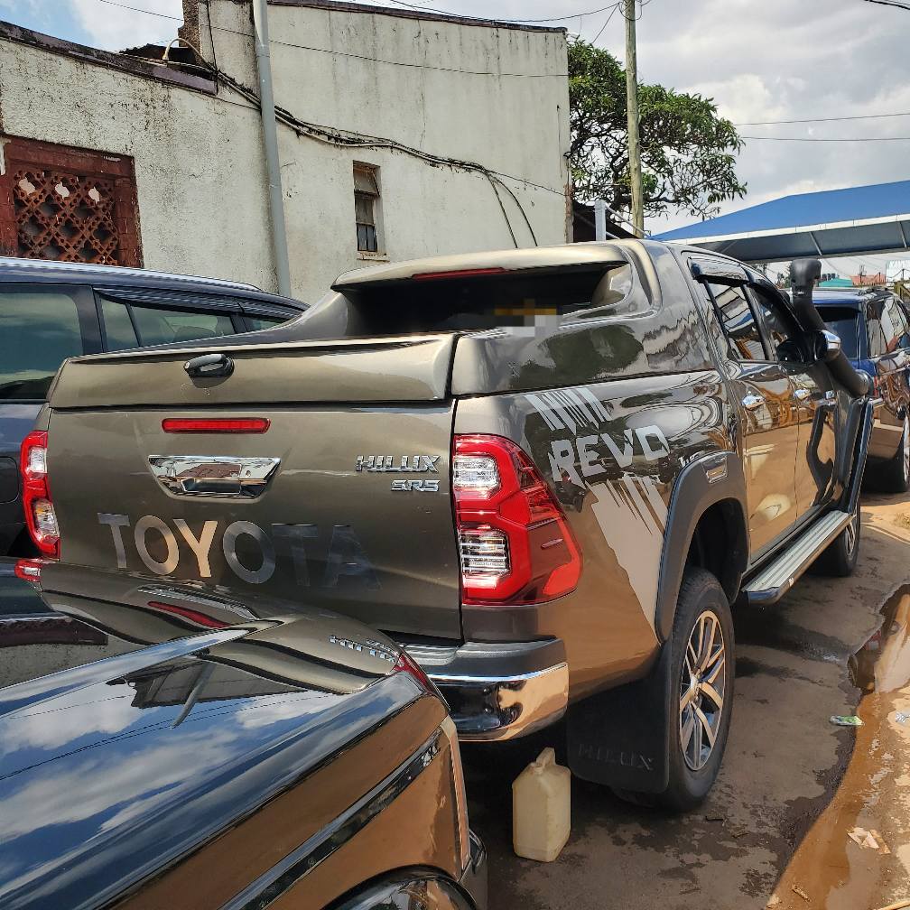 A picture of HILUX 2019 190M