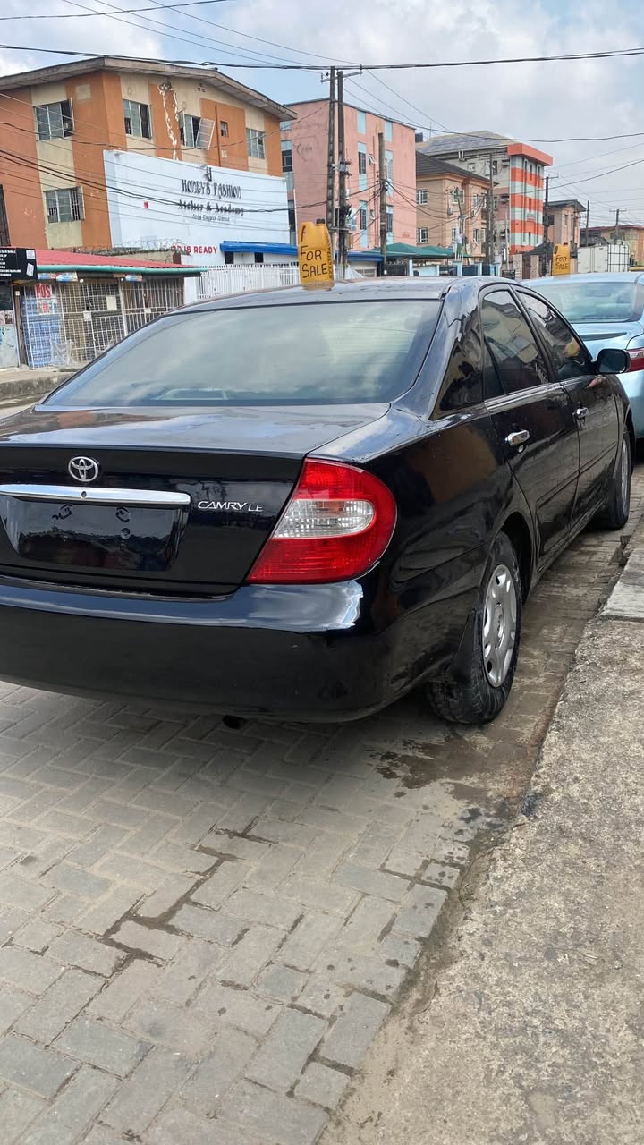 A picture of Clean Camry 2003