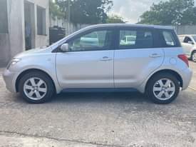 A picture of 2004 Toyota IST