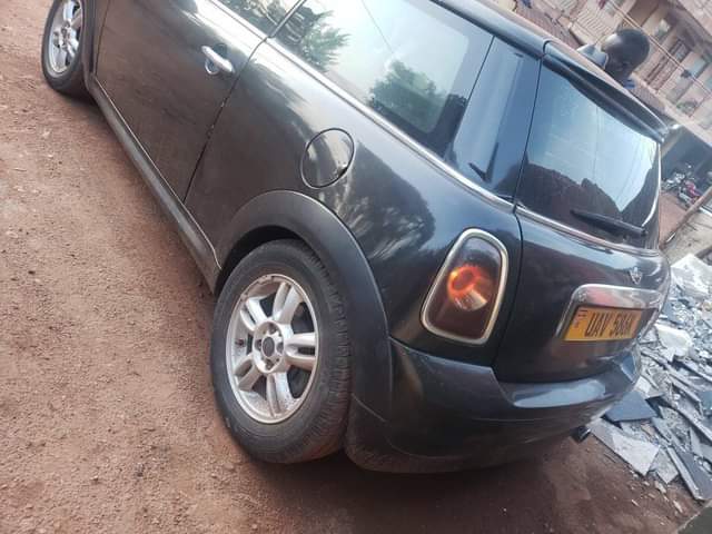 A picture of Car