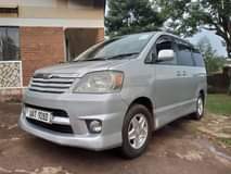 A picture of Toyota Noah 2002 model for sale