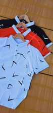 A picture of T shirt