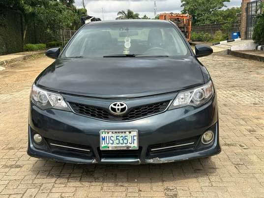 A picture of 2014 Toyota Camry Sport