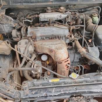 A picture of Toyota Camry aka drop light