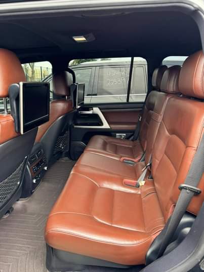A picture of Sparkling Used... 2016 Toyota Landcruiser Jeep... Few Months Used... Fullest