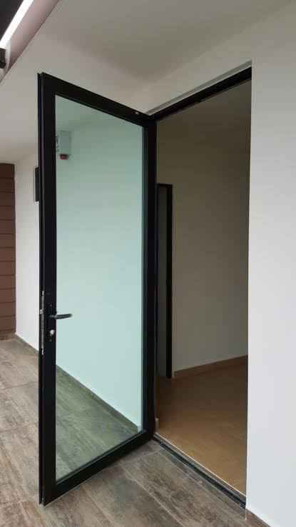 A picture of Aluminium doors
