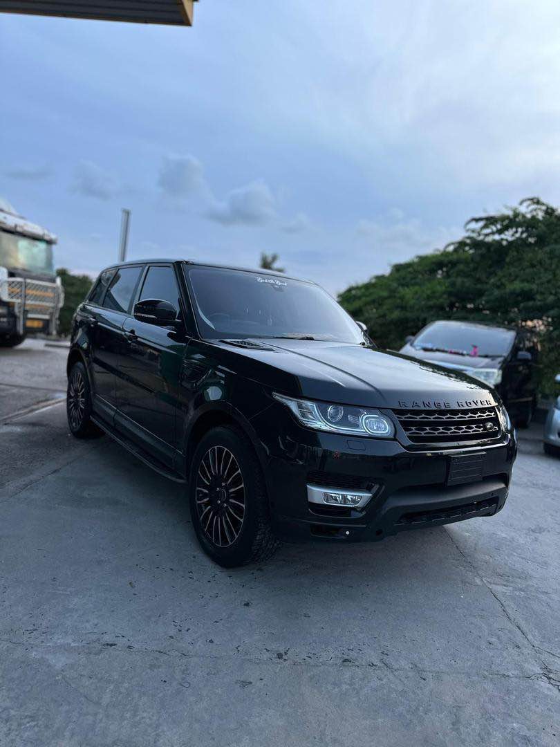 A picture of Range Rover Sport