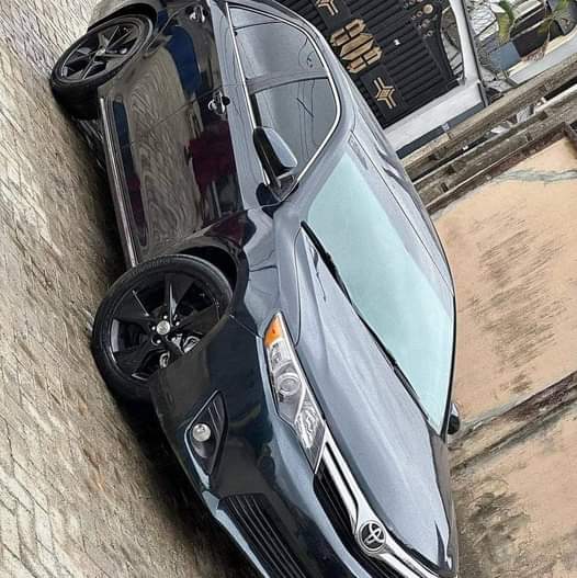 A picture of 2011 Toyota Camry LE