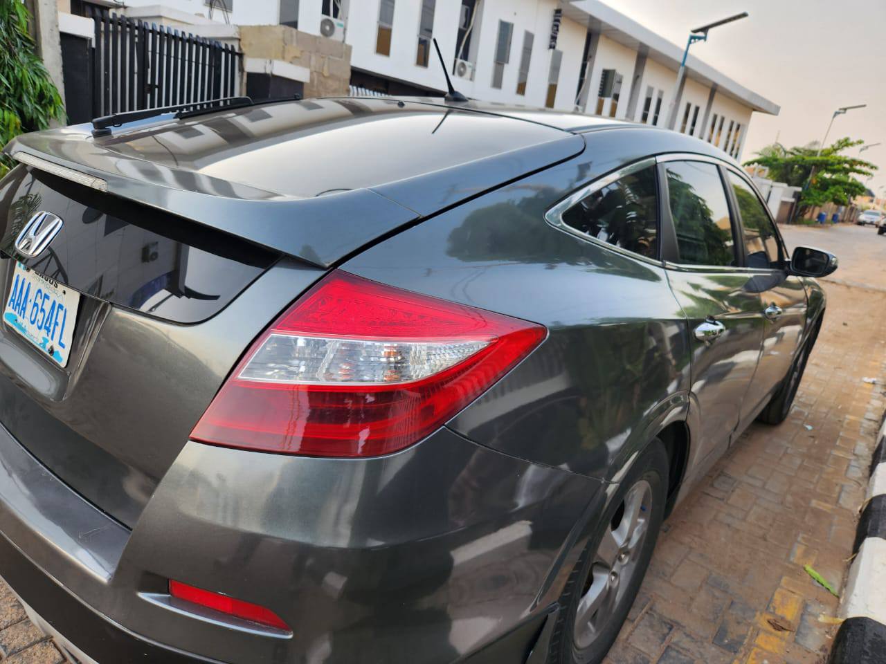 A picture of Very Clean And Sound Honda Crosstour 2010 upgraded fully to