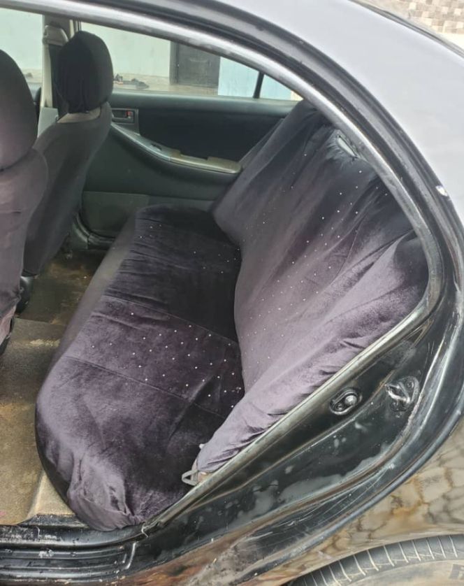 A picture of Toyota Corolla 2003