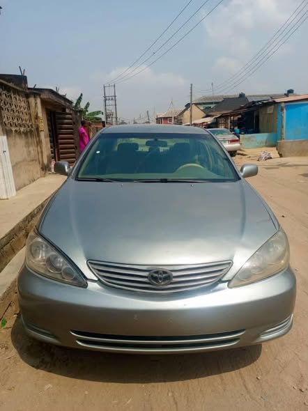 A picture of 2005 Toyota camry big daddy Buy and drive Ac need