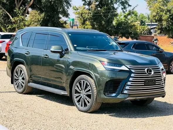lexus
