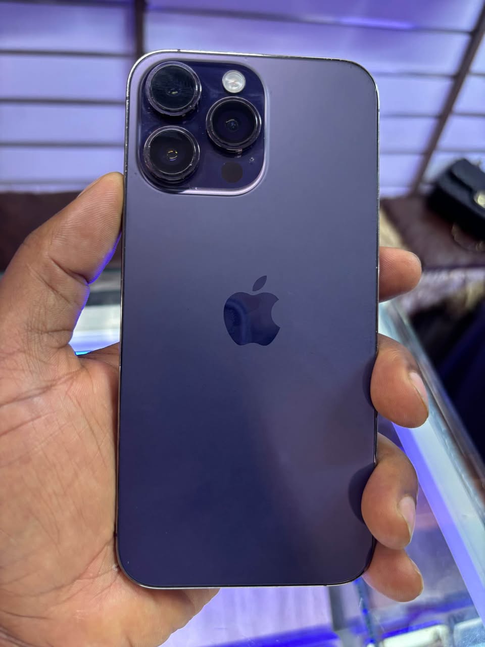 A picture of iPhone 14 Pro Max 256gb 74