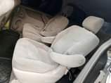 A picture of Belgium grade Toyota Sienna 2005 2006 model first body Super