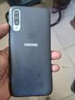 A picture of Samsung a70