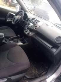 A picture of 2007 Toyota RAV 4 4plug