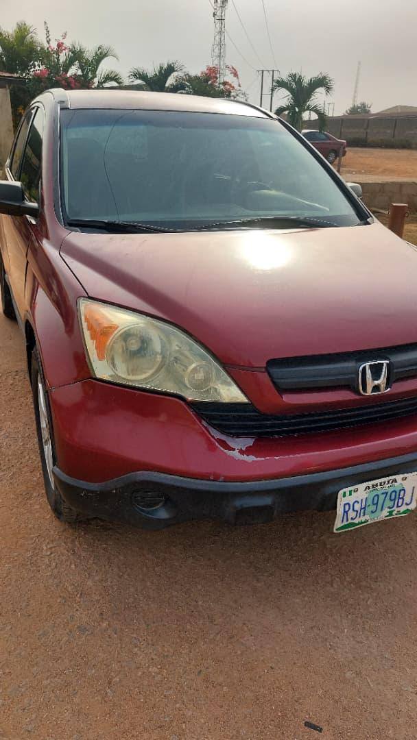 A picture of Honda CRV 2008 Toks standard