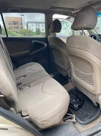 A picture of Toyota RAV4 LE 2009 Toks standard Neatly used Engine Gear