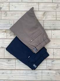 A picture of Men trousers