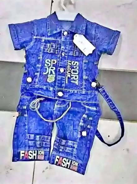 A picture of Kids jeans