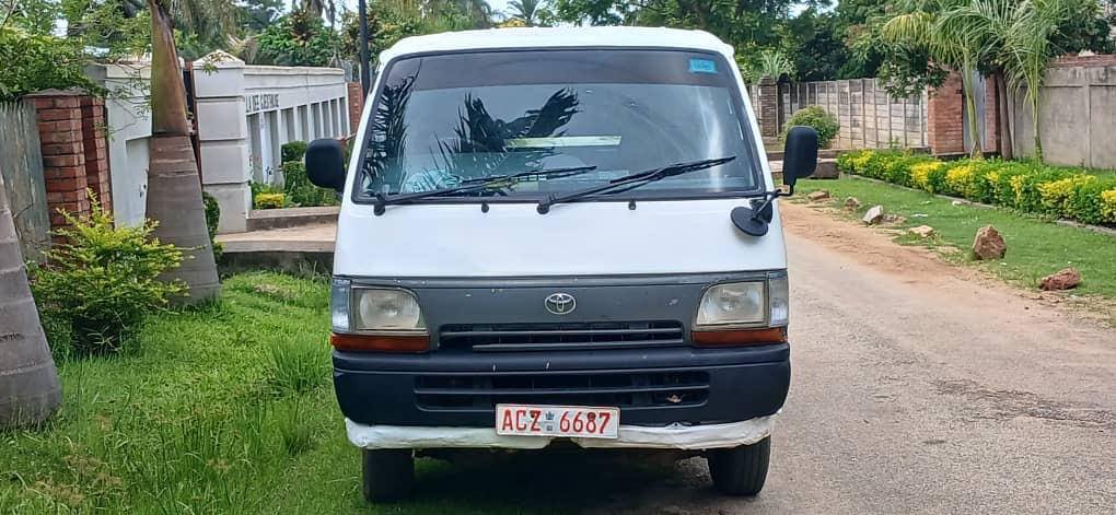 used toyota hiace