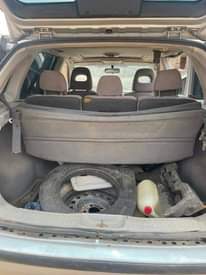 A picture of 2006 Nissan Tino Car Bus