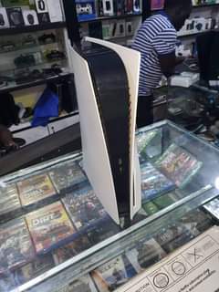 A picture of Sony PS5 console CD versoon quick deal
