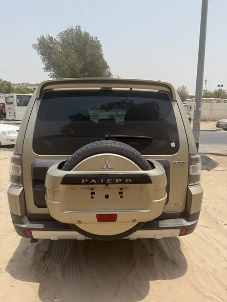 A picture of Mitsubishi Pajero 2009 gcc