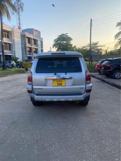 A picture of Toyota Hilux Surf New Model