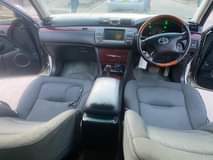 A picture of Toyota BREVIS Contact 0679862274