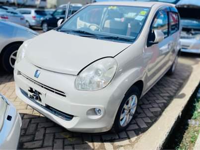 A picture of TOYOTA PASSO