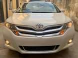 A picture of 2011 Venza few months used registered last year September leather