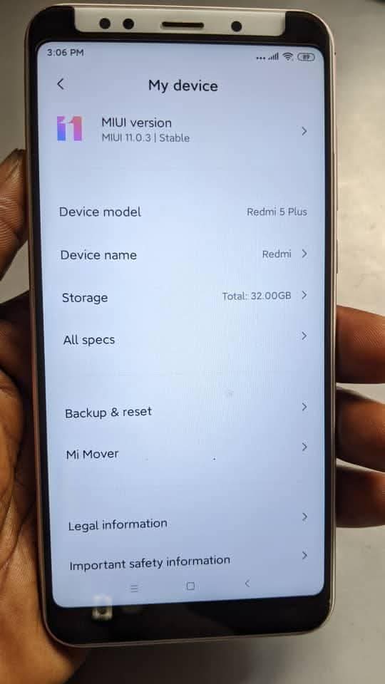 A picture of REDMI 5PLUS