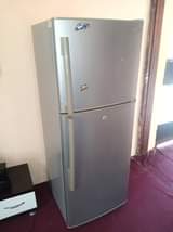 A picture of Samsung fridge double door inagandisha sana na kupoza vzr bei